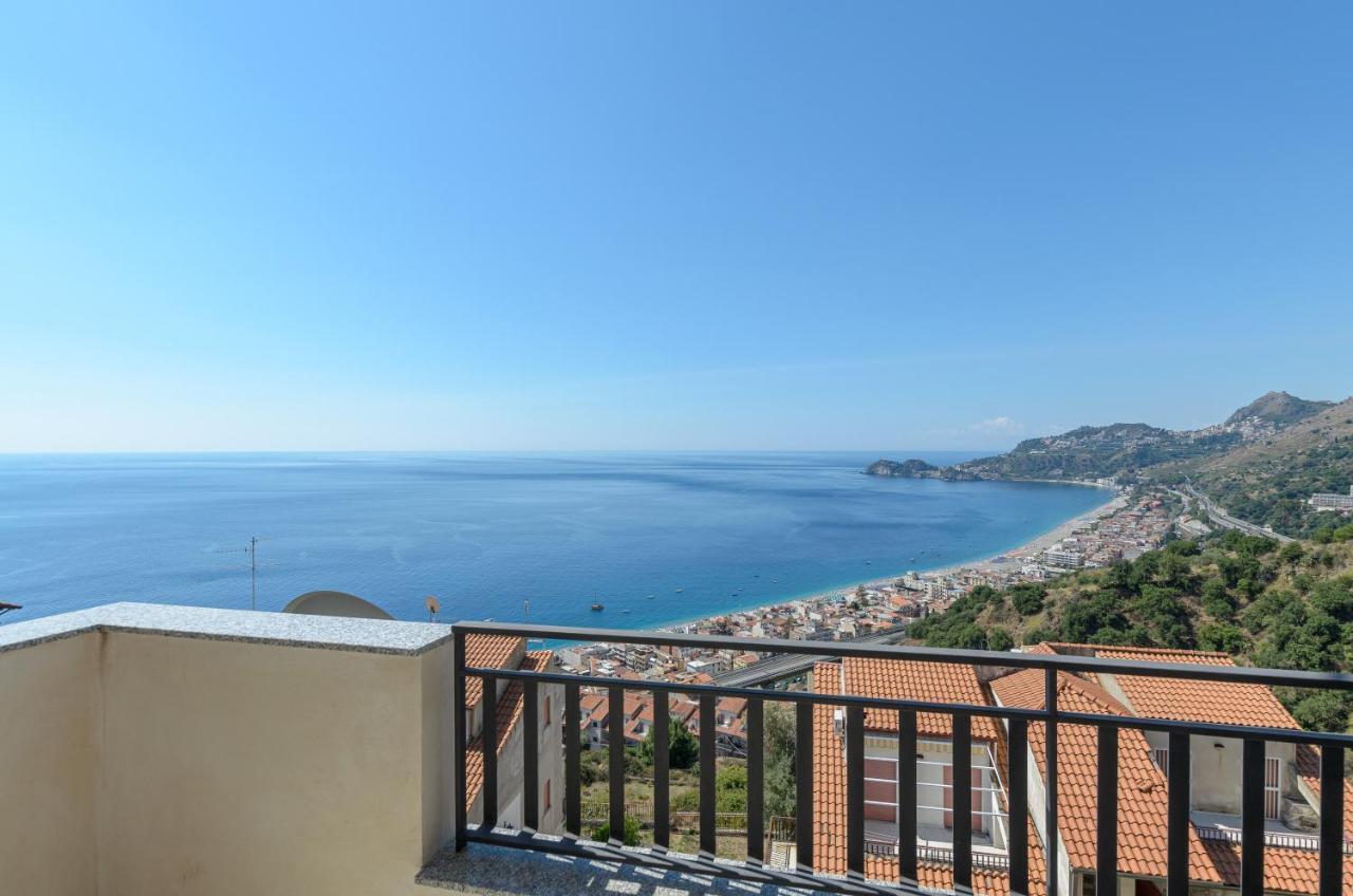 Casa Vacanze Andreana Apartman Letojanni Kültér fotó