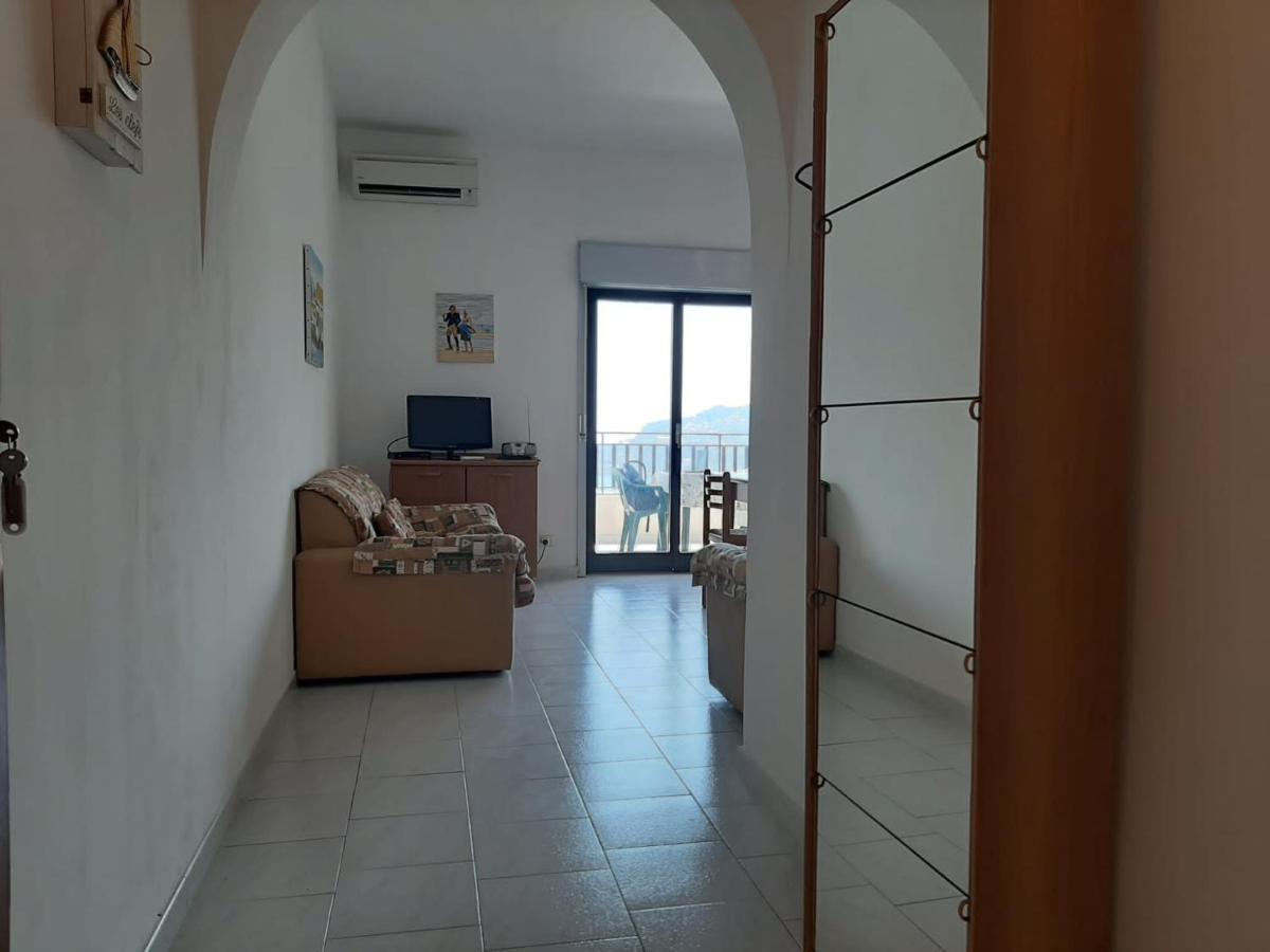Casa Vacanze Andreana Apartman Letojanni Kültér fotó